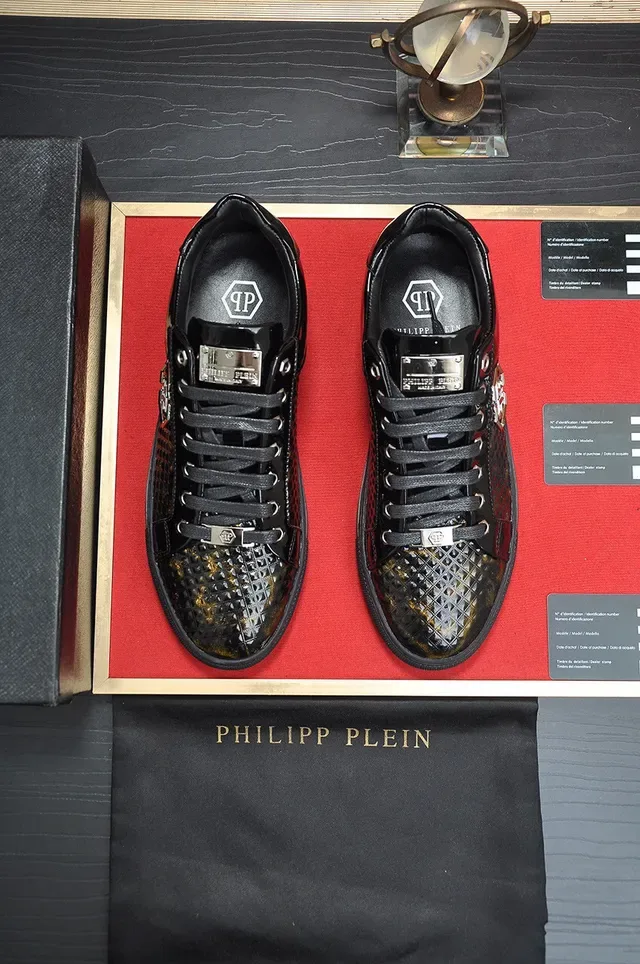 Philipp Plein লাইফস্টাইল স্নিকার কালো সোনালি গ্লসি পেটেন্ট লেদার সাপের ত্বকের টেক্সচার ওভারলে লাইফস্টাইল স্নিকার 9