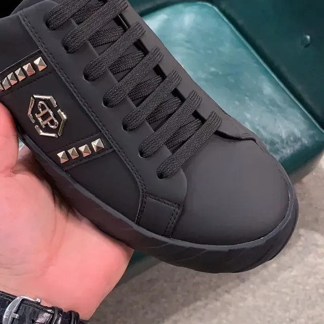 Philipp Plein Chaussures Lifestyle avec Logo Hexagonal Clouté Noires 2