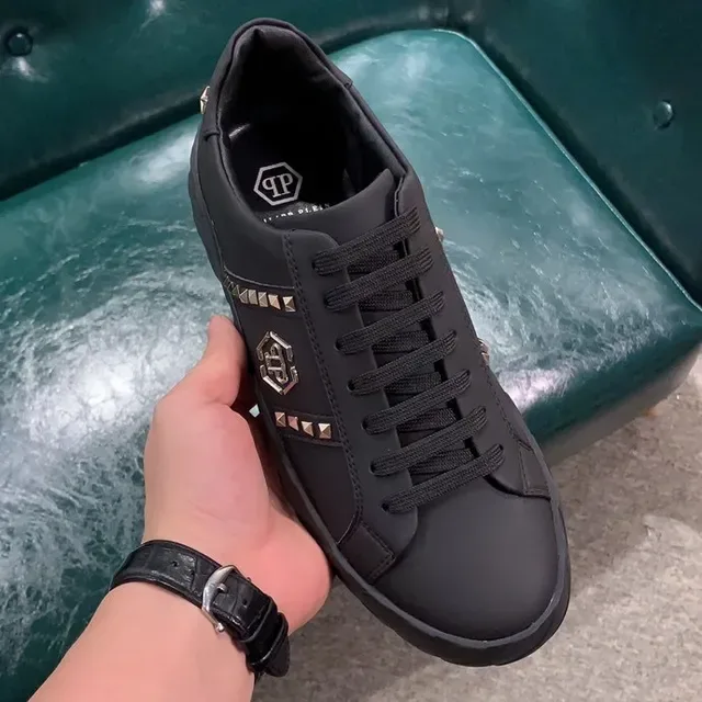 Philipp Plein Chaussures Lifestyle avec Logo Hexagonal Clouté Noires 3