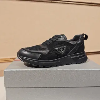 Prada Sneakers Lifestyle Noir Cuir-Suede-Mesh Híbrido Sola Goma Sculptée Chunky