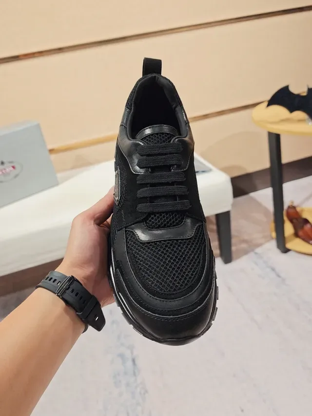 Prada Sneakers Lifestyle Noir Cuir-Suede-Mesh Híbrido Sola Goma Sculptée Chunky 6