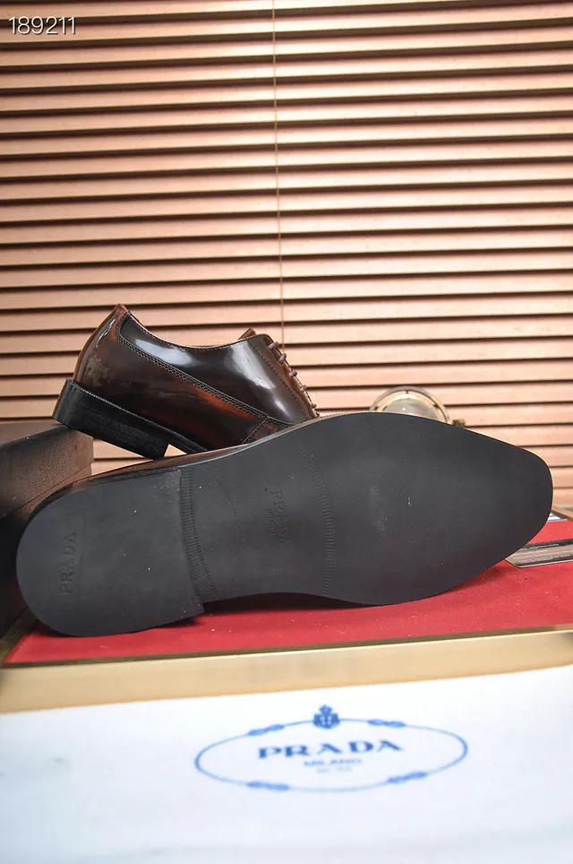 Chaussures Oxford Prada Cuir Marron Poli avec Cap-Toe 2