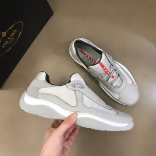 Prada Cloudbust حذاء رياضي أسلوب حياة رمادي فاتح بدون أربطة