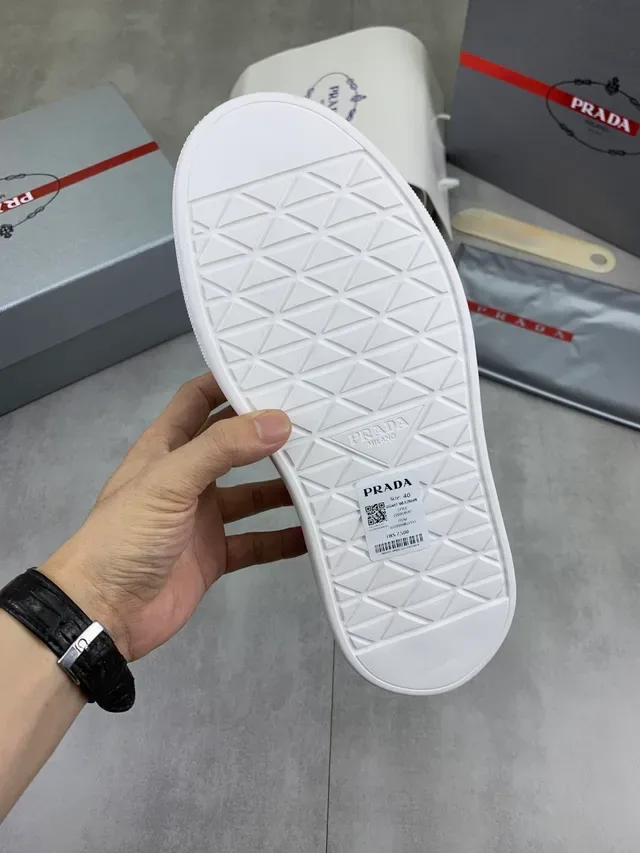 Prada Cloudbust White Black Platform Sole Mixed-Material Upper Lifestyle Sneakers 2