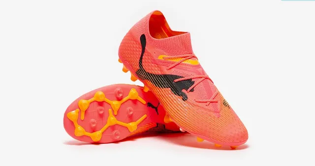 Puma Future Z Chaussures de football rose orange upper tricot sans couture lacets asymétriques terrain ferme 23