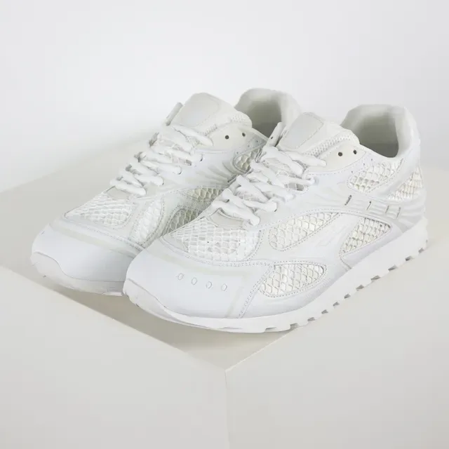 Reebok Vector Monochrome White Lifestyle Sneakers 2
