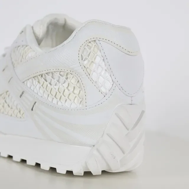 Reebok Vector Monochrome White Lifestyle Sneakers 4