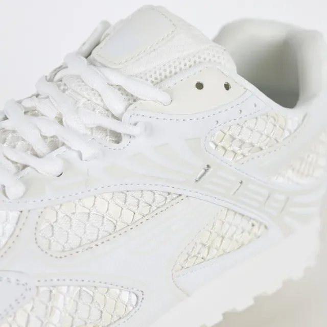 Reebok Vector Monochrome White Lifestyle Sneakers 6