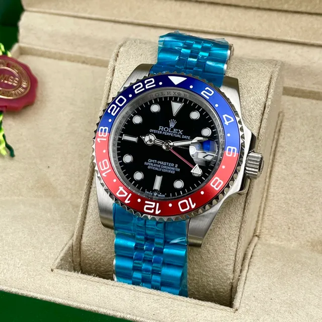 Rolex GMT-Master II Black Dial Blue and Red Bezel Mechanical Watch 3