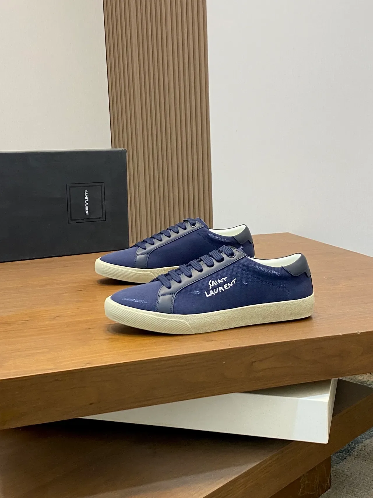 Saint Laurent Logo Bordado Navy Canvas Zapatilhas Lifestyle 4