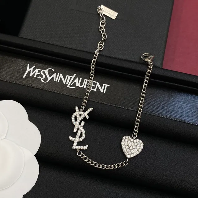 Saint Laurent Monogramme Cœur Argent Or Pavé-Set Cristal Interlocking YSL Bracelet 2