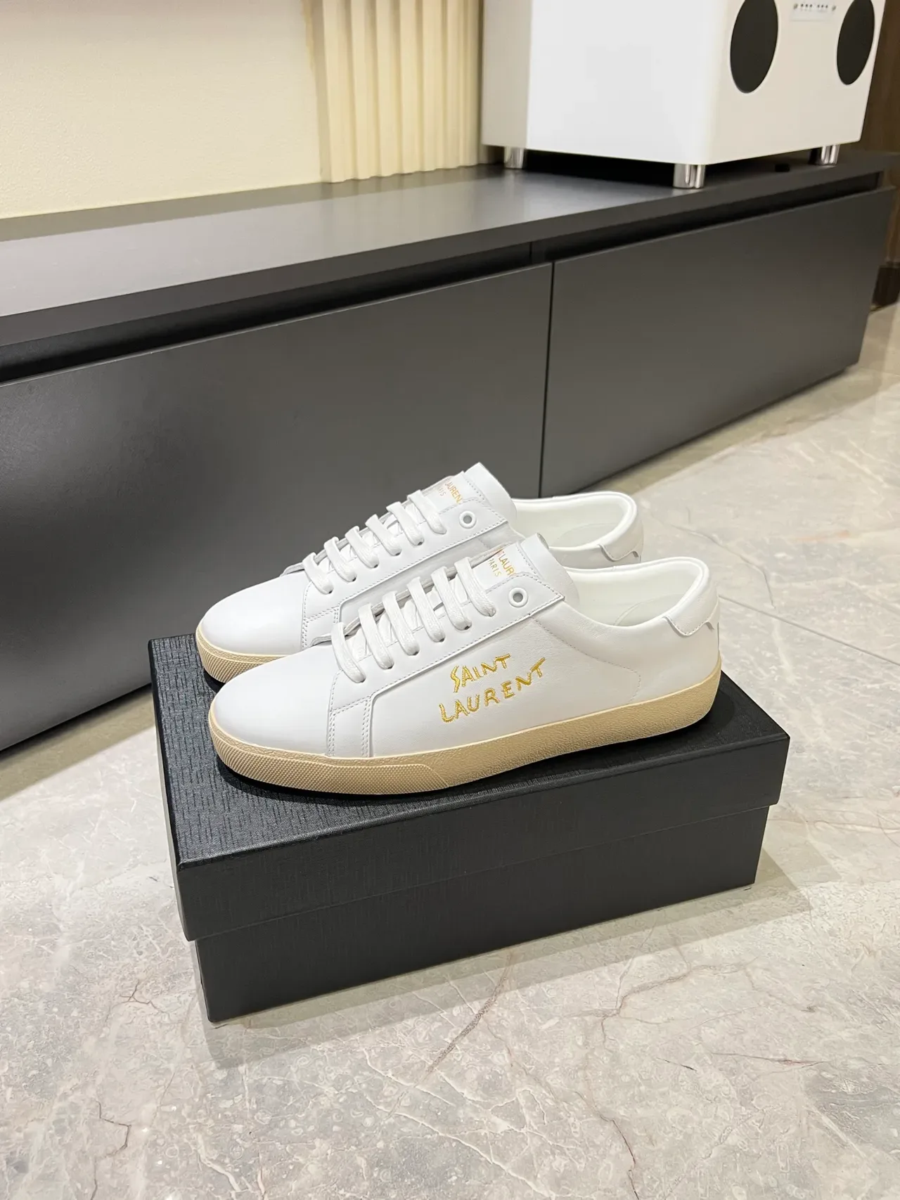 Saint Laurent White Beige Leather Gold Embroidered Logo Lifestyle Sneakers 5