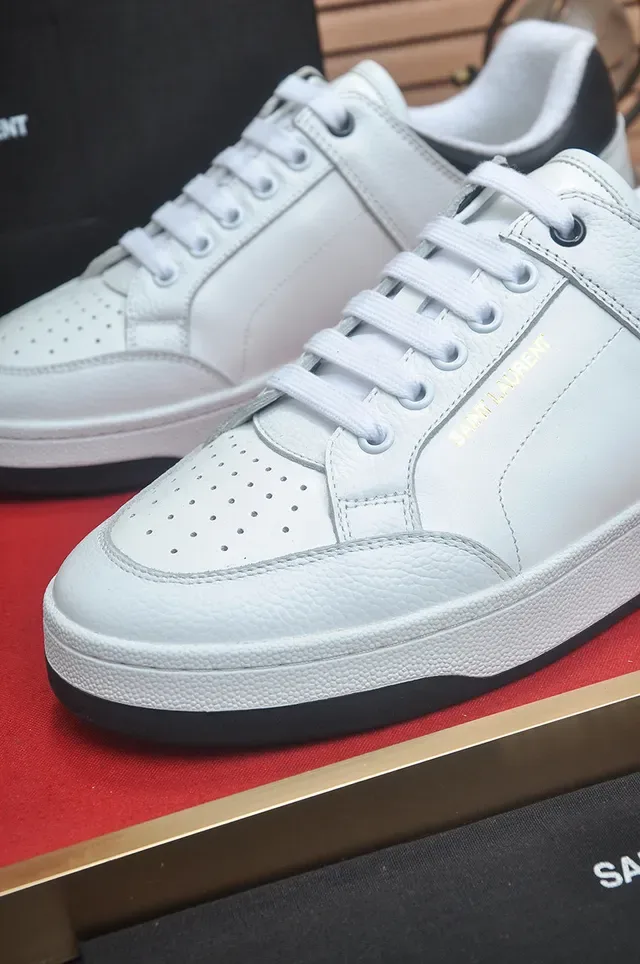Saint Laurent حذاء أسلوب حياة أبيض أسود جلد رأس إصبع مثقب 8