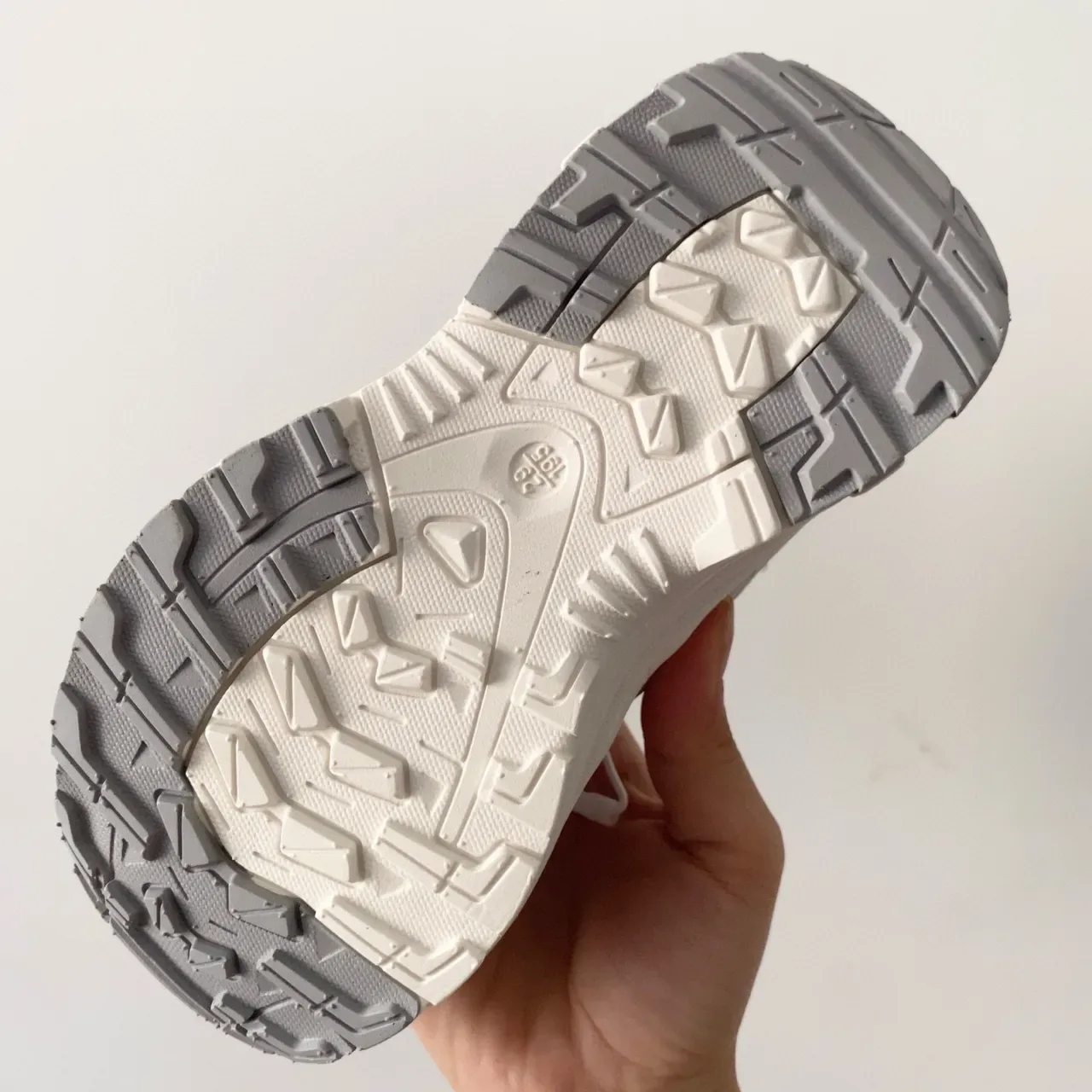Salomon XT-4 Gray and Black Lifestyle Sneakers 22