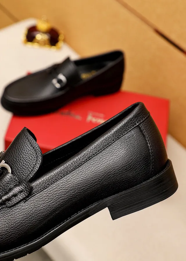Salvatore Ferragamo Gancini Black Pebbled Leather Horsebit Loafers 7