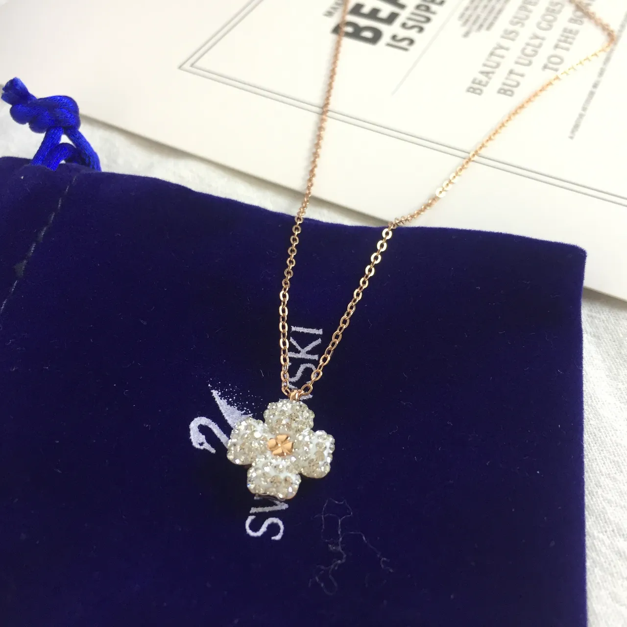 Swarovski Flor Cristal Pavé Tom Rose-Gold Colar 2