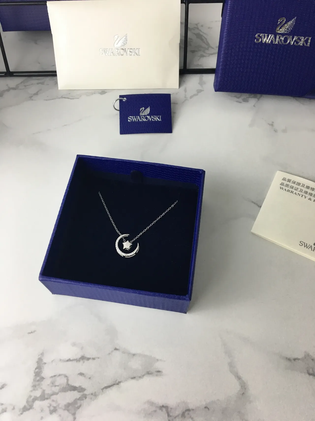Collier pendentif Lune et Étoile Swarovski 6