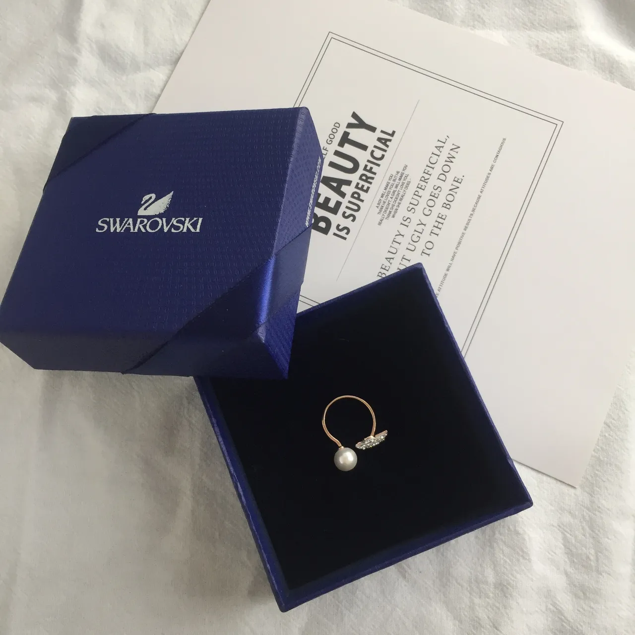 Swarovski Swan Motif Bague Perle et Cristal 4