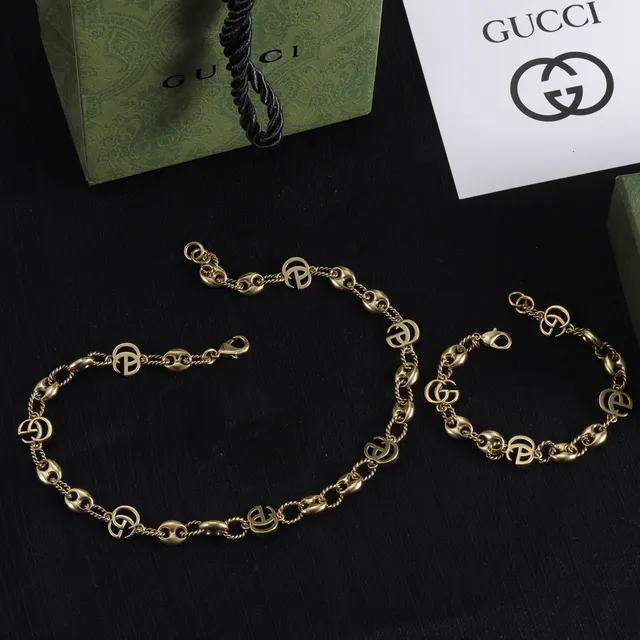 Tiffany & Co. Collier à maillons dorés, rose et gemmes transparentes 5