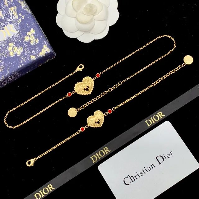 Tiffany & Co. Collier à maillons dorés, rose et gemmes transparentes 20
