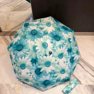 Tiffany & Co. Blue White Floral Print Daisy Motif Handbag
