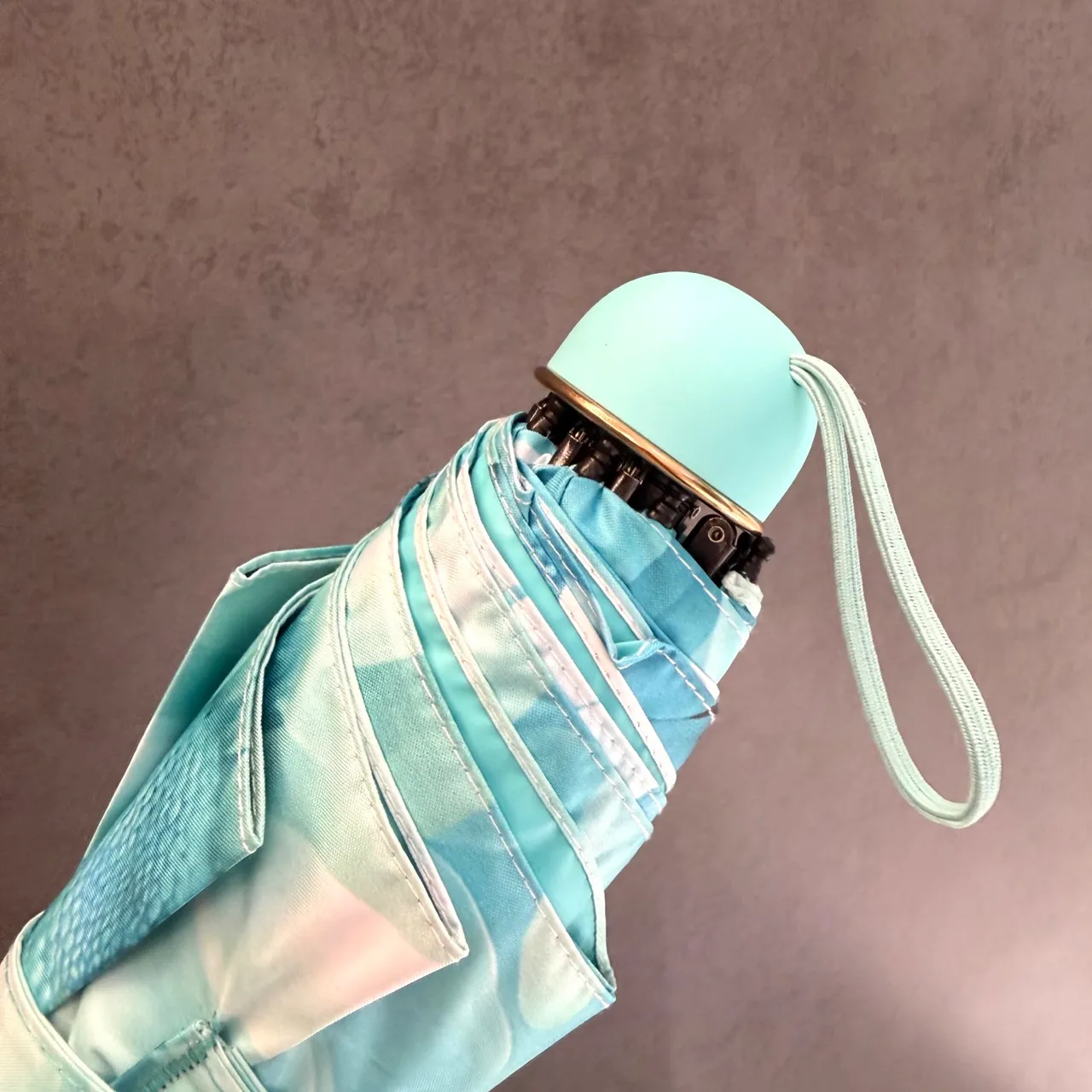 Tiffany & Co. Sac à main bleu blanc à imprimé floral motif marguerite 8