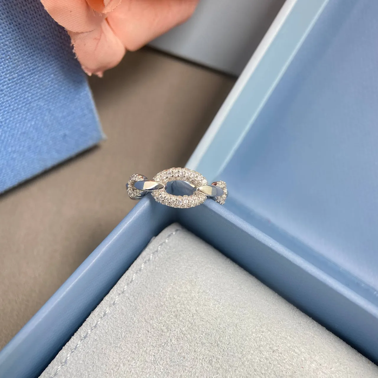 Tiffany & Co. HardWear créoles ovales entrelacées pavé diamants or bicolore 6