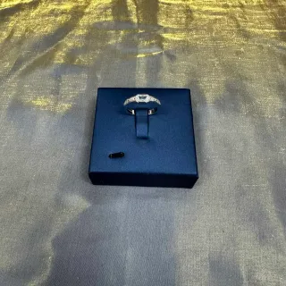 Tiffany & Co. Navy Silver Pierre Centrale Taille Émeraude Pierres Baguette Bague