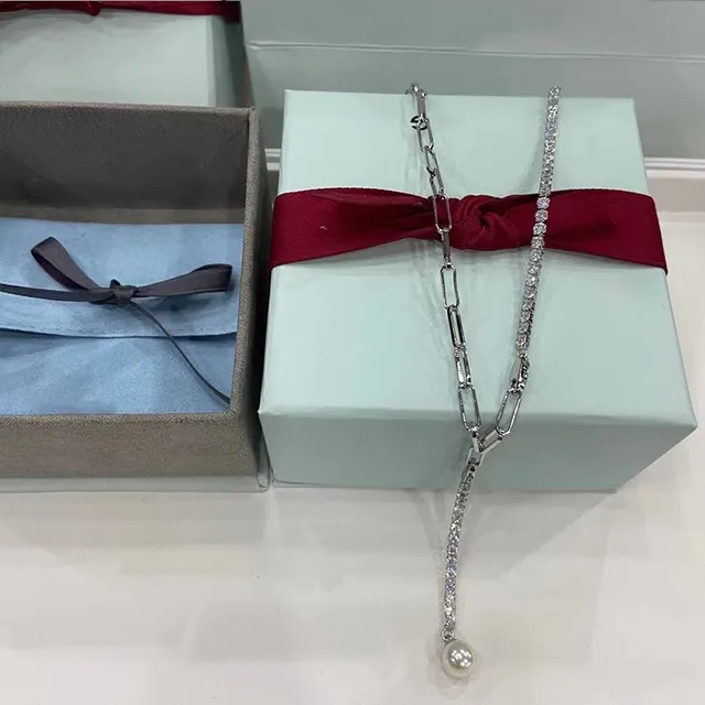 Tiffany & Co. Colar de corrente de clipe de papel com pavê e pérola pendente 9