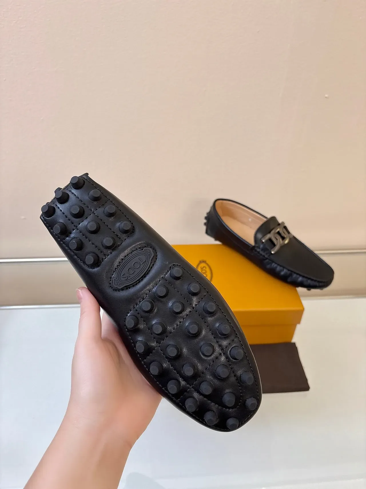 Tod's Gommino Loafer Cuir Noir Boucle Horsebit Semelle Pebble 5