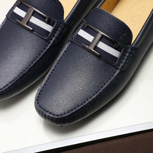 Tod's Gommino Loafer Blanco Marino Cuero Granulado H-Bar Metal Buckle Mocasín 6