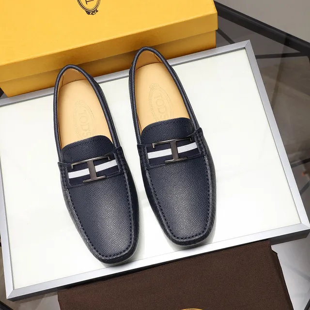 Tod's Gommino Loafer Blanco Marino Cuero Granulado H-Bar Metal Buckle Mocasín 7