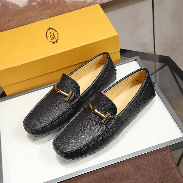 Tod's Horsebit Loafer Mocassins de Couro Texturizado Preto 8
