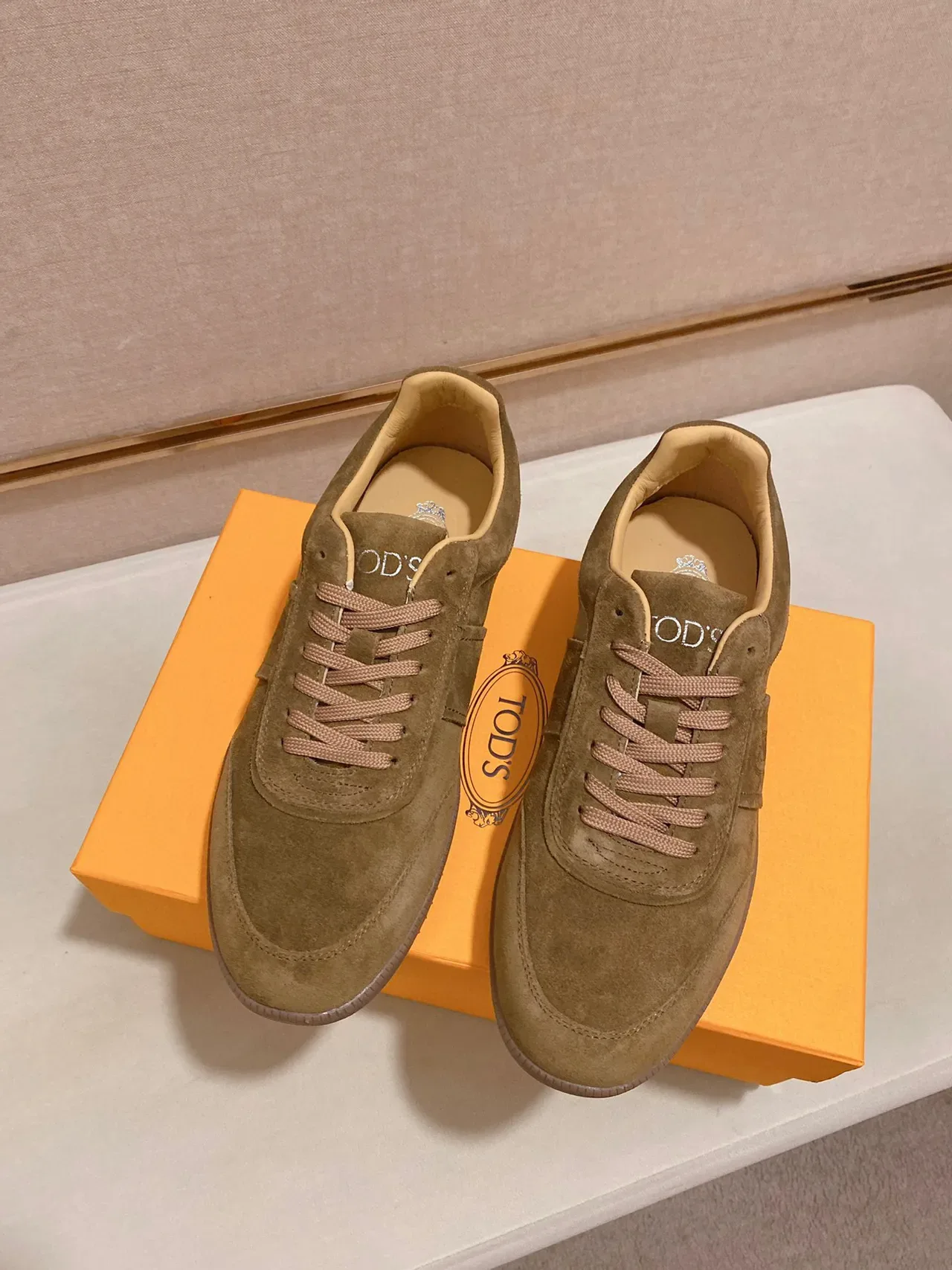 Tod's Gommino Chaussures Lifestyle Vert Olive Daim 4