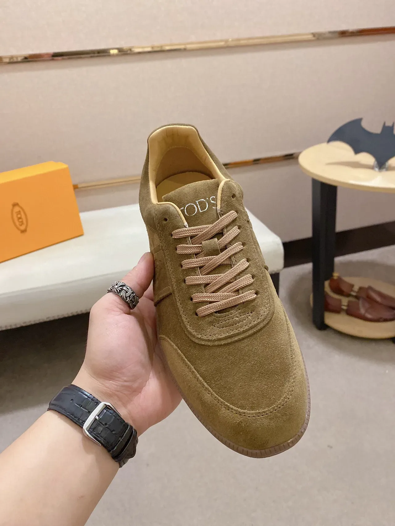 Tod's Gommino Chaussures Lifestyle Vert Olive Daim 9