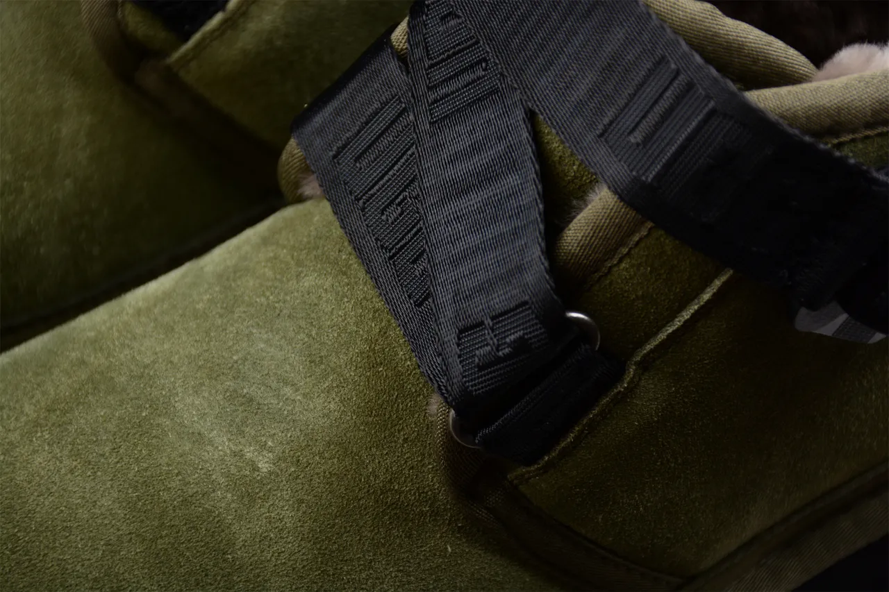 UGG Army Green Black Olive Suede Upper Adjustable Webbing Straps Ankle Boots 6