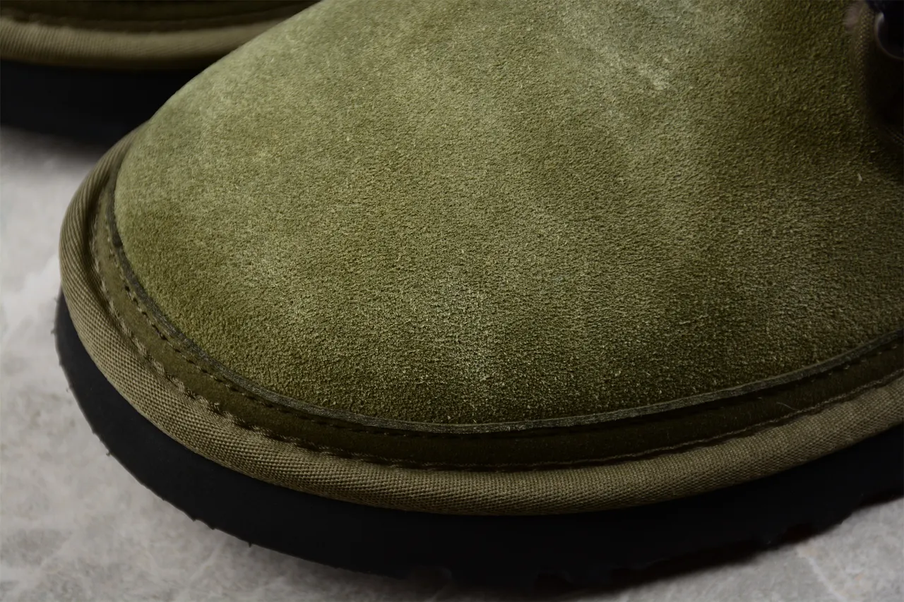 UGG Army Green Black Olive Suede Upper Adjustable Webbing Straps Ankle Boots 7