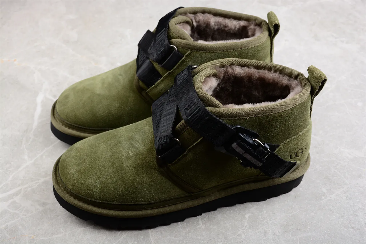 UGG Army Green Black Olive Suede Upper Adjustable Webbing Straps Ankle Boots 8