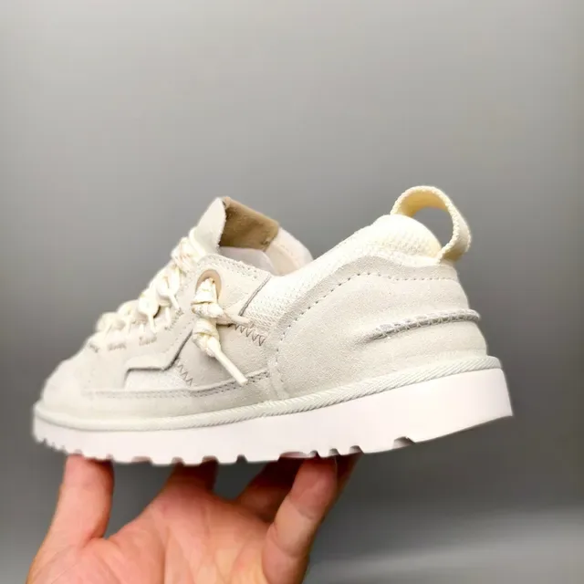 UGG Beige Blanc Daim-Mesh Híbrido Superior Capuchon du Doigt du Pied Perforé Sneakers Lifestyle 4