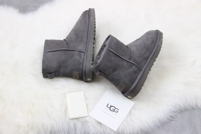 UGG Classic Mini Charcoal Gray Suede Shearling-Lined Snow Boots 5