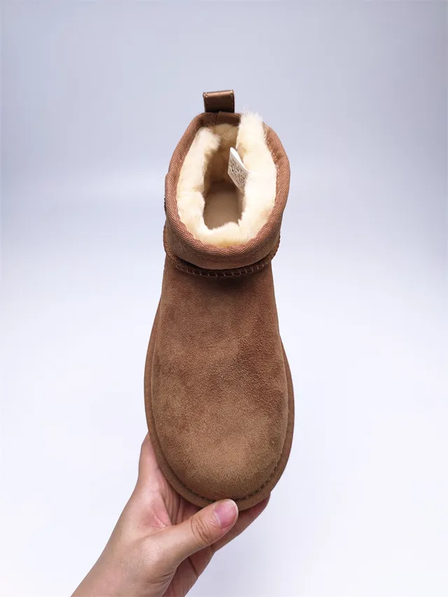 UGG Classic Mini Chestnut Brown Suede Shearling-Lined Snow Boots 7