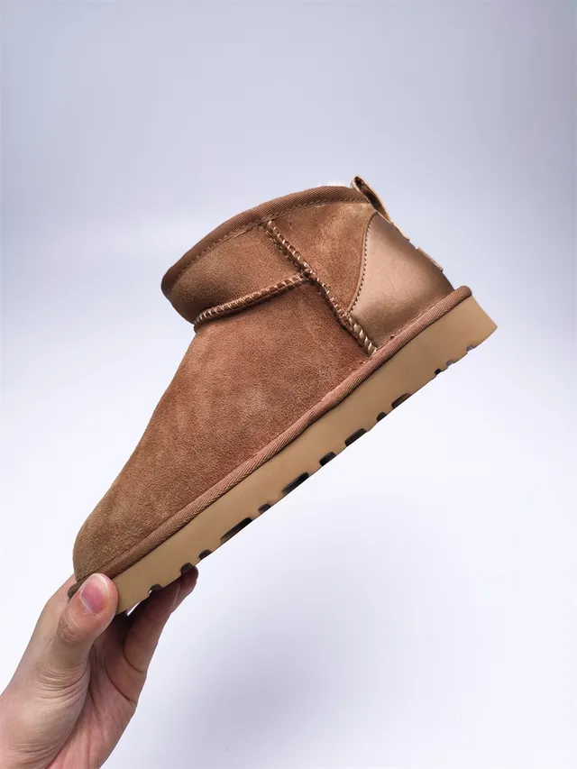UGG Classic Mini Chestnut Brown Suede Shearling-Lined Snow Boots 12