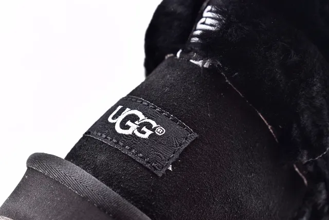 UGG Fuff Mini Quilted Black Shearling-Cuffed Snow Boots 6