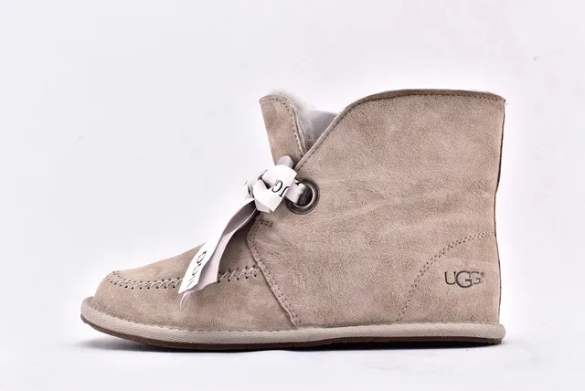 UGG Mini Bailey Button Bling Stone Suede Ankle Boots 8