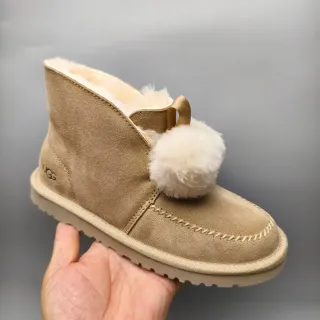 UGG Tasman بيج سويد شيرلينج-لايند بوم-بوم أحذية ثلج