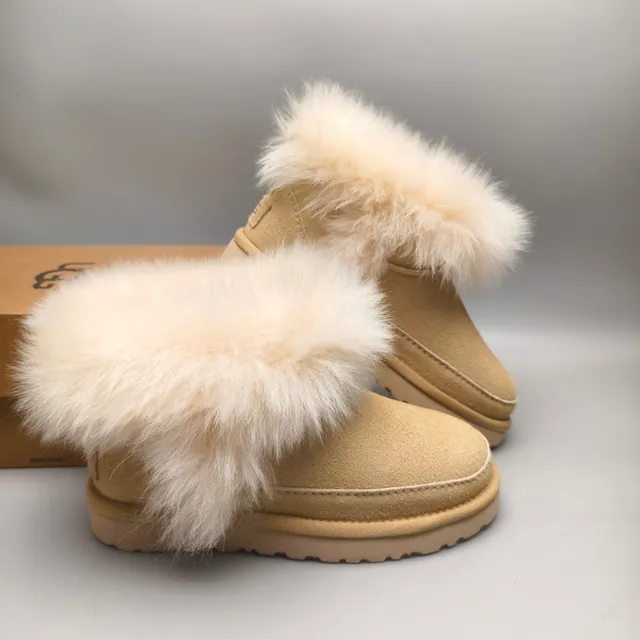 UGG Tasman Beige Suede Upper Plush Fur Cuff Snow Boots 6