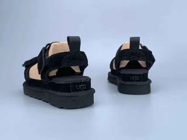 UGG Tasman Black Suede Platform Casual Sandals 6