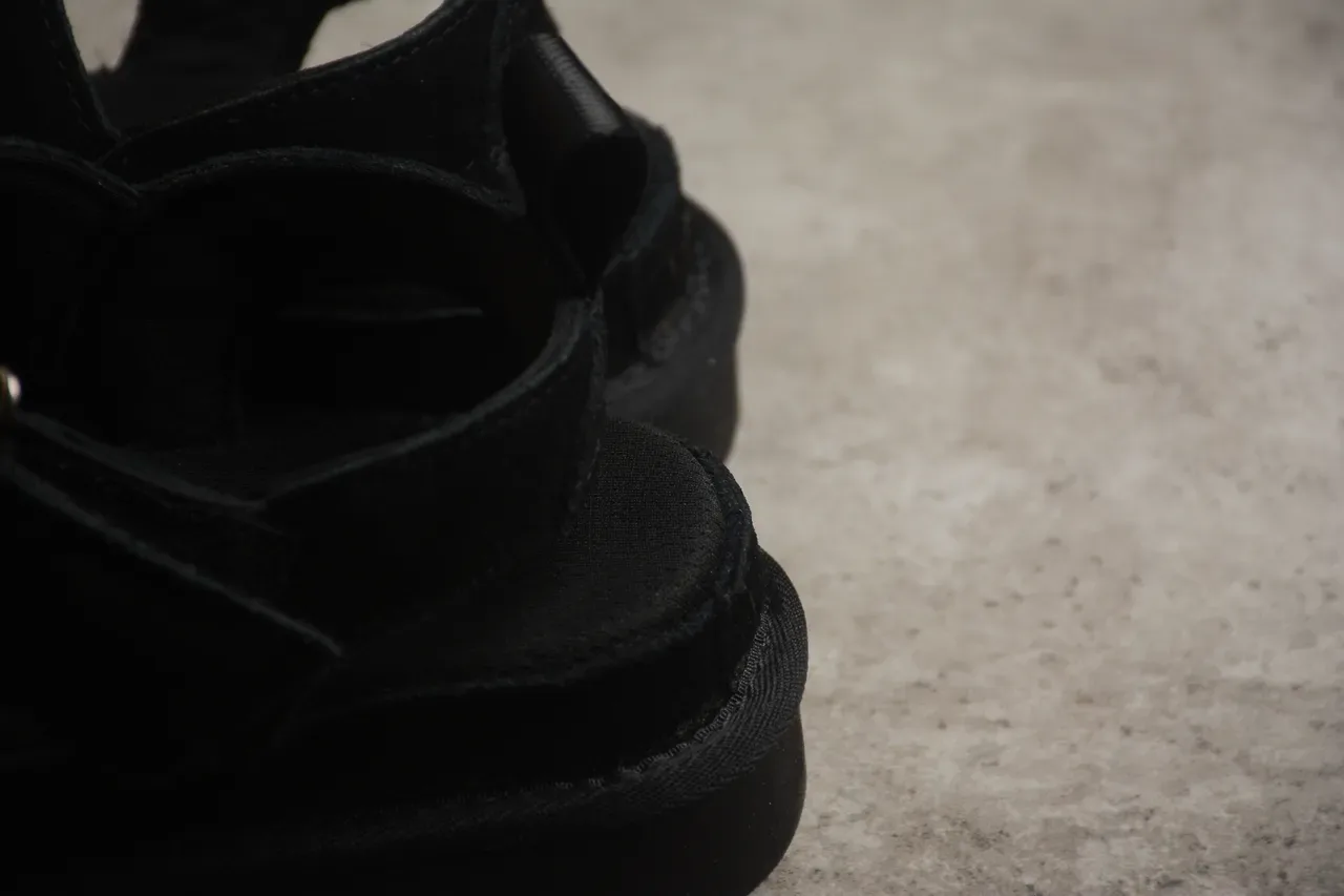 UGG Tasman Black Suede Platform Casual Sandals 14