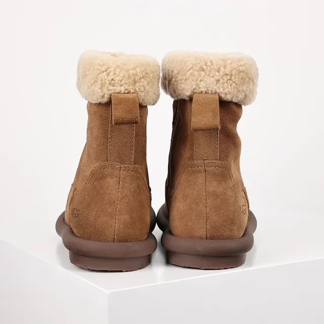 Botines UGG Tasman marron beige daim avec forro agneau 8