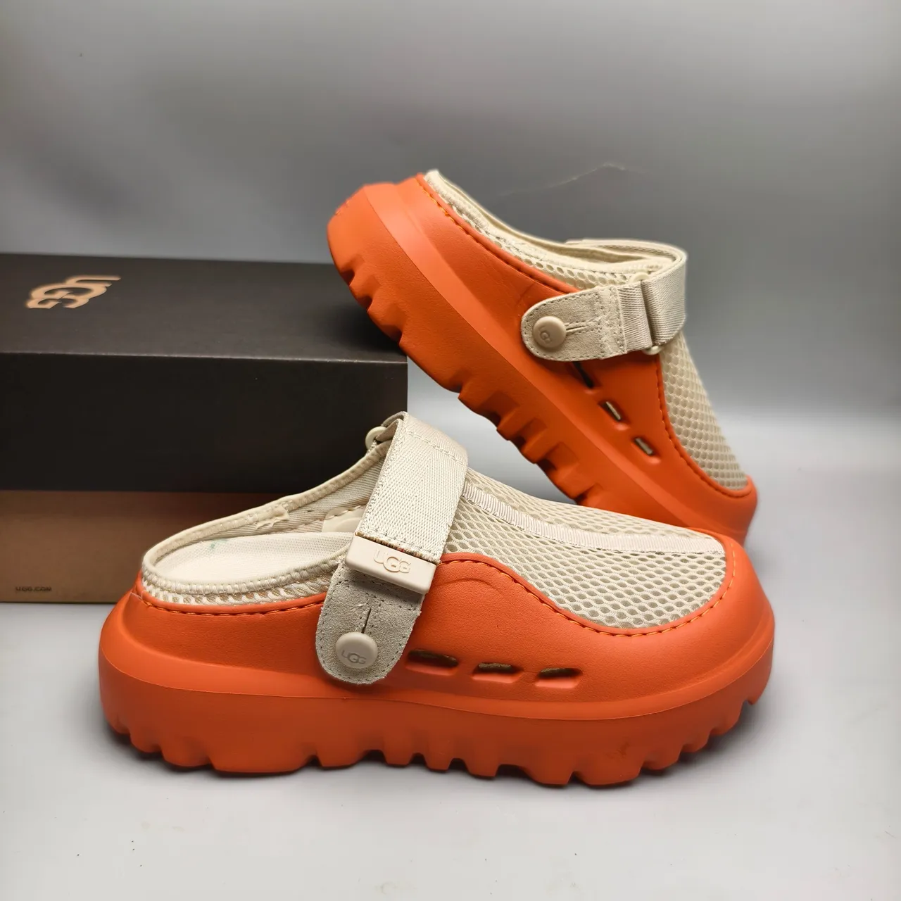 UGG Tasman Orange and Beige Mesh Clog 6